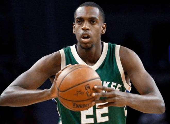 龄的影响下 龄的影响下